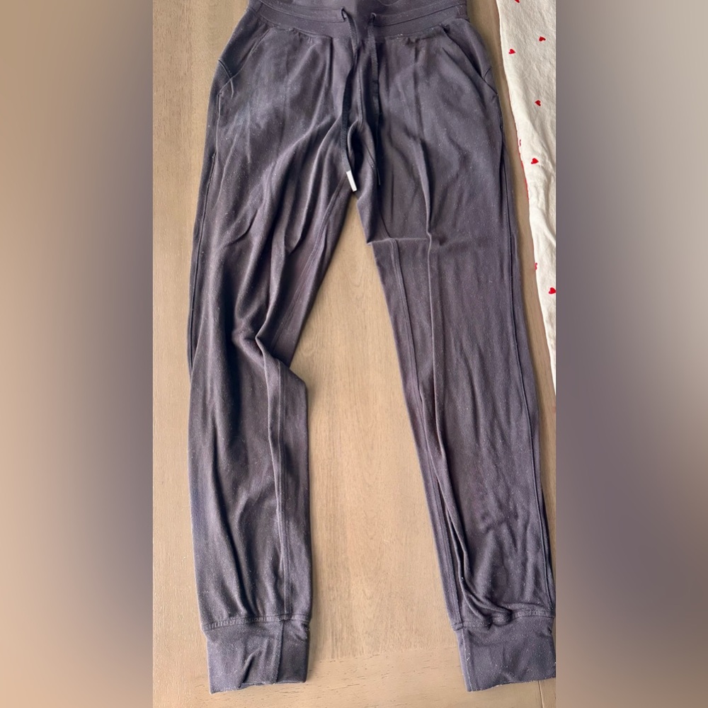 Lululemon woven  jogger black size 4